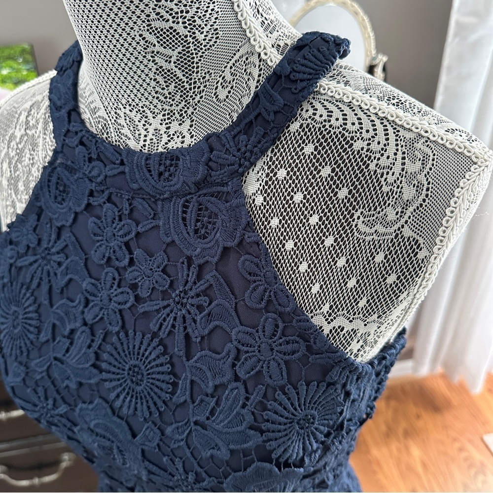 Lulus Navy Floral Lace Bodycon Mini Dress Size Large - Picture 4 of 15